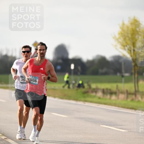 12.04.2026 - 45. Internationalen Wilhelmsburger Insellauf Dr. Thomas Lammeyer http://msf.ph/oto/9438210 12.04.2026 09:48:30 Laufen 36086 meine-sportfotos.de