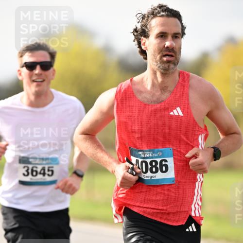 12.04.2026 - 45. Internationalen Wilhelmsburger Insellauf Dr. Thomas Lammeyer http://msf.ph/oto/9438229 12.04.2026 09:48:33 Laufen 3645, 45, 4086 meine-sportfotos.de