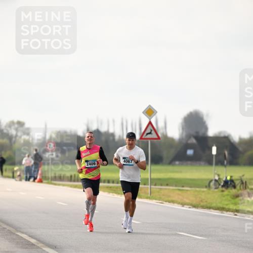 12.04.2026 - 45. Internationalen Wilhelmsburger Insellauf Dr. Thomas Lammeyer http://msf.ph/oto/9438294 12.04.2026 09:49:55 Laufen 2409, 4067 meine-sportfotos.de