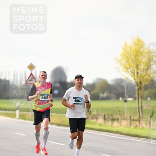 12.04.2026 - 45. Internationalen Wilhelmsburger Insellauf Dr. Thomas Lammeyer http://msf.ph/oto/9438308 12.04.2026 09:49:57 Laufen 2409, 4067 meine-sportfotos.de