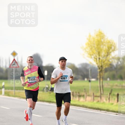12.04.2026 - 45. Internationalen Wilhelmsburger Insellauf Dr. Thomas Lammeyer http://msf.ph/oto/9438311 12.04.2026 09:49:58 Laufen 2409, 4067 meine-sportfotos.de