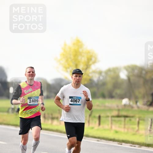 12.04.2026 - 45. Internationalen Wilhelmsburger Insellauf Dr. Thomas Lammeyer http://msf.ph/oto/9438318 12.04.2026 09:49:59 Laufen 2409, 4067 meine-sportfotos.de
