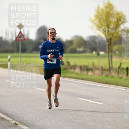 12.04.2026 - 45. Internationalen Wilhelmsburger Insellauf Dr. Thomas Lammeyer http://msf.ph/oto/9438339 12.04.2026 09:50:15 Laufen 2983 meine-sportfotos.de