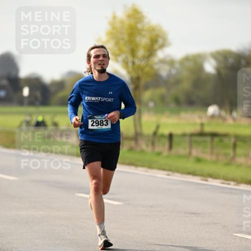 12.04.2026 - 45. Internationalen Wilhelmsburger Insellauf Dr. Thomas Lammeyer http://msf.ph/oto/9438348 12.04.2026 09:50:16 Laufen 2983 meine-sportfotos.de