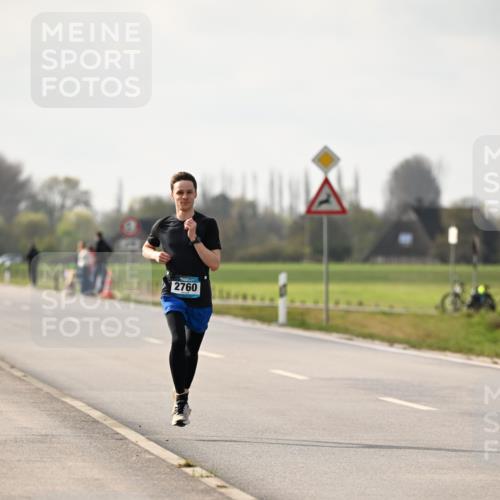 12.04.2026 - 45. Internationalen Wilhelmsburger Insellauf Dr. Thomas Lammeyer http://msf.ph/oto/9438361 12.04.2026 09:50:30 Laufen 2760 meine-sportfotos.de