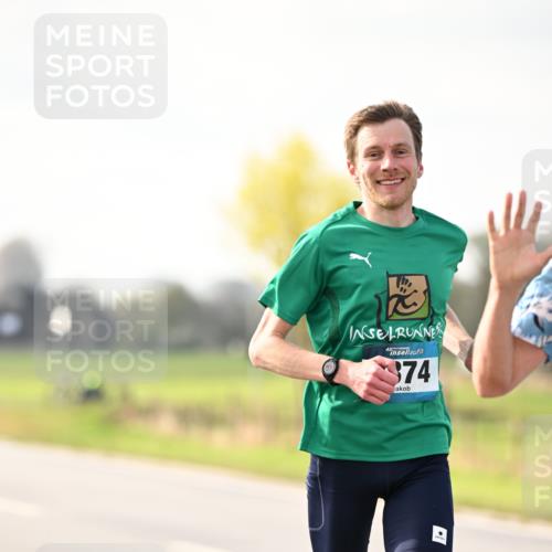 12.04.2026 - 45. Internationalen Wilhelmsburger Insellauf Dr. Thomas Lammeyer http://msf.ph/oto/9438421 12.04.2026 09:51:08 Laufen 45, 374 meine-sportfotos.de
