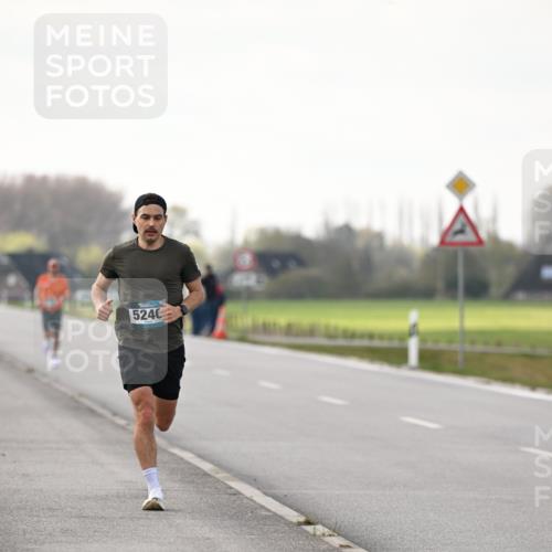 12.04.2026 - 45. Internationalen Wilhelmsburger Insellauf Dr. Thomas Lammeyer http://msf.ph/oto/9438524 12.04.2026 09:52:57 Laufen 5240 meine-sportfotos.de