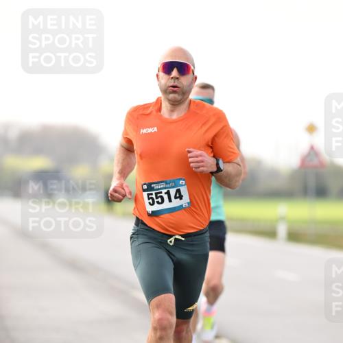12.04.2026 - 45. Internationalen Wilhelmsburger Insellauf Dr. Thomas Lammeyer http://msf.ph/oto/9438578 12.04.2026 09:53:12 Laufen 5514 meine-sportfotos.de