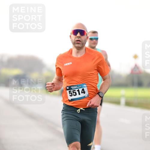 12.04.2026 - 45. Internationalen Wilhelmsburger Insellauf Dr. Thomas Lammeyer http://msf.ph/oto/9438579 12.04.2026 09:53:12 Laufen 5514 meine-sportfotos.de