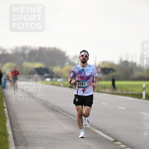 12.04.2026 - 45. Internationalen Wilhelmsburger Insellauf Dr. Thomas Lammeyer http://msf.ph/oto/9438642 12.04.2026 09:54:30 Laufen 2281 meine-sportfotos.de