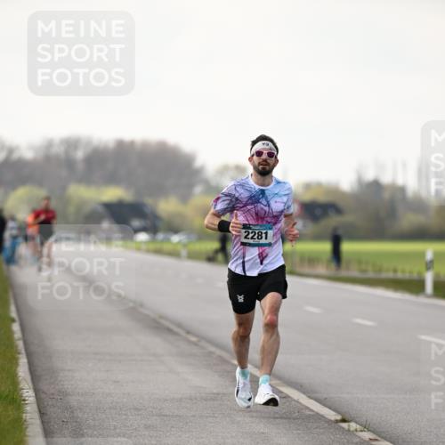 12.04.2026 - 45. Internationalen Wilhelmsburger Insellauf Dr. Thomas Lammeyer http://msf.ph/oto/9438643 12.04.2026 09:54:30 Laufen 2281 meine-sportfotos.de