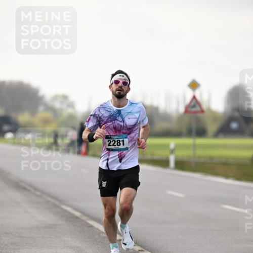 12.04.2026 - 45. Internationalen Wilhelmsburger Insellauf Dr. Thomas Lammeyer http://msf.ph/oto/9438652 12.04.2026 09:54:31 Laufen 2281 meine-sportfotos.de