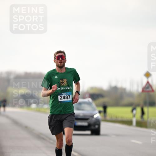 12.04.2026 - 45. Internationalen Wilhelmsburger Insellauf Dr. Thomas Lammeyer http://msf.ph/oto/9438752 12.04.2026 09:55:16 Laufen 2487 meine-sportfotos.de