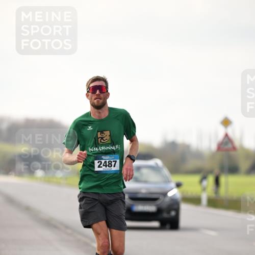 12.04.2026 - 45. Internationalen Wilhelmsburger Insellauf Dr. Thomas Lammeyer http://msf.ph/oto/9438756 12.04.2026 09:55:16 Laufen 2487 meine-sportfotos.de
