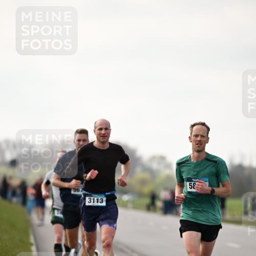 12.04.2026 - 45. Internationalen Wilhelmsburger Insellauf Dr. Thomas Lammeyer http://msf.ph/oto/9438782 12.04.2026 09:55:49 Laufen 3113, 58 meine-sportfotos.de