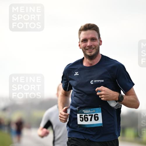 12.04.2026 - 45. Internationalen Wilhelmsburger Insellauf Dr. Thomas Lammeyer http://msf.ph/oto/9438805 12.04.2026 09:55:53 Laufen 5676 meine-sportfotos.de