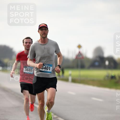 12.04.2026 - 45. Internationalen Wilhelmsburger Insellauf Dr. Thomas Lammeyer http://msf.ph/oto/9438867 12.04.2026 09:56:31 Laufen 3685, 3401 meine-sportfotos.de