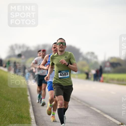12.04.2026 - 45. Internationalen Wilhelmsburger Insellauf Dr. Thomas Lammeyer http://msf.ph/oto/9438966 12.04.2026 09:56:51 Laufen 4583 meine-sportfotos.de
