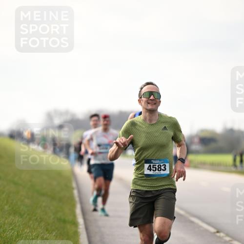 12.04.2026 - 45. Internationalen Wilhelmsburger Insellauf Dr. Thomas Lammeyer http://msf.ph/oto/9438975 12.04.2026 09:56:53 Laufen 4583 meine-sportfotos.de