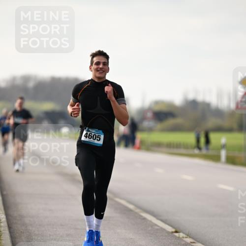 12.04.2026 - 45. Internationalen Wilhelmsburger Insellauf Dr. Thomas Lammeyer http://msf.ph/oto/9439011 12.04.2026 09:57:11 Laufen 4605 meine-sportfotos.de