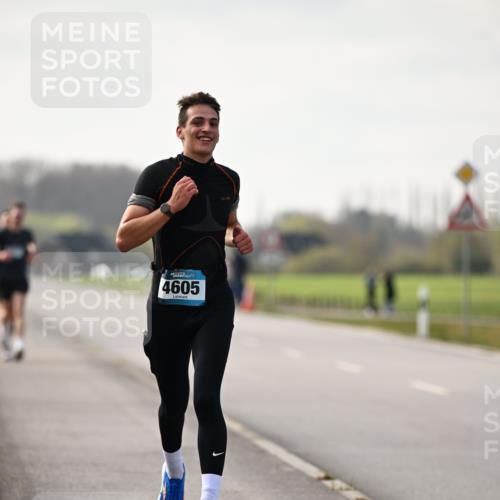 12.04.2026 - 45. Internationalen Wilhelmsburger Insellauf Dr. Thomas Lammeyer http://msf.ph/oto/9439014 12.04.2026 09:57:11 Laufen 4605 meine-sportfotos.de