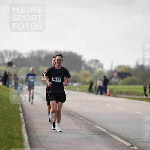 12.04.2026 - 45. Internationalen Wilhelmsburger Insellauf Dr. Thomas Lammeyer http://msf.ph/oto/9439024 12.04.2026 09:57:16 Laufen 4117 meine-sportfotos.de