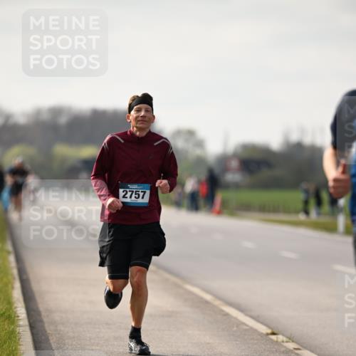 12.04.2026 - 45. Internationalen Wilhelmsburger Insellauf Dr. Thomas Lammeyer http://msf.ph/oto/9439086 12.04.2026 09:57:48 Laufen 2757 meine-sportfotos.de