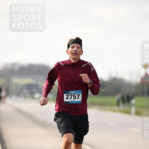 12.04.2026 - 45. Internationalen Wilhelmsburger Insellauf Dr. Thomas Lammeyer http://msf.ph/oto/9439097 12.04.2026 09:57:50 Laufen 45, 2757 meine-sportfotos.de