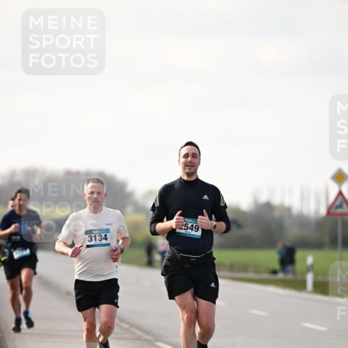 12.04.2026 - 45. Internationalen Wilhelmsburger Insellauf Dr. Thomas Lammeyer http://msf.ph/oto/9439149 12.04.2026 09:58:24 Laufen 3134, 2549 meine-sportfotos.de