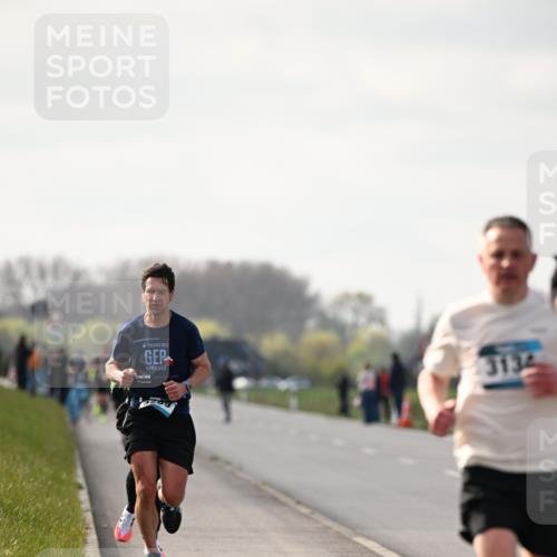 12.04.2026 - 45. Internationalen Wilhelmsburger Insellauf Dr. Thomas Lammeyer http://msf.ph/oto/9439159 12.04.2026 09:58:27 Laufen 2023, 3134 meine-sportfotos.de