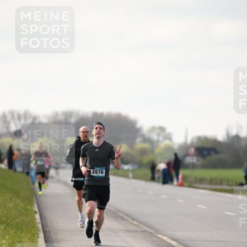 12.04.2026 - 45. Internationalen Wilhelmsburger Insellauf Dr. Thomas Lammeyer http://msf.ph/oto/9439192 12.04.2026 09:58:38 Laufen 4, 3976, 224 meine-sportfotos.de