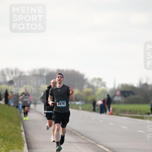 12.04.2026 - 45. Internationalen Wilhelmsburger Insellauf Dr. Thomas Lammeyer http://msf.ph/oto/9439193 12.04.2026 09:58:38 Laufen 3976, 22 meine-sportfotos.de