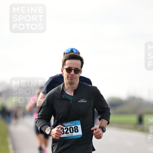 12.04.2026 - 45. Internationalen Wilhelmsburger Insellauf Dr. Thomas Lammeyer http://msf.ph/oto/9439240 12.04.2026 09:58:58 Laufen 45, 3208 meine-sportfotos.de