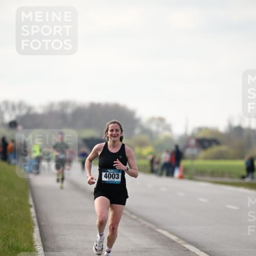 12.04.2026 - 45. Internationalen Wilhelmsburger Insellauf Dr. Thomas Lammeyer http://msf.ph/oto/9439259 12.04.2026 09:59:14 Laufen 4003 meine-sportfotos.de