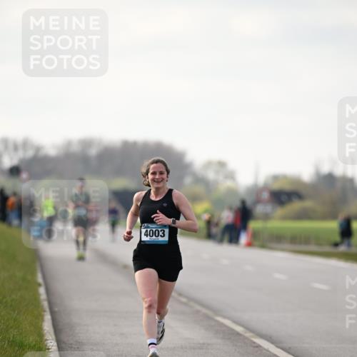 12.04.2026 - 45. Internationalen Wilhelmsburger Insellauf Dr. Thomas Lammeyer http://msf.ph/oto/9439260 12.04.2026 09:59:14 Laufen 4003 meine-sportfotos.de