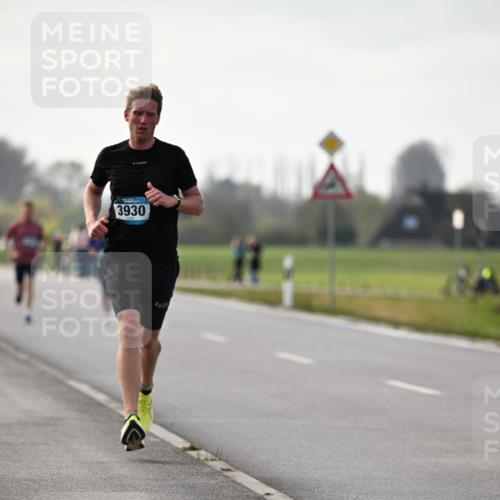 12.04.2026 - 45. Internationalen Wilhelmsburger Insellauf Dr. Thomas Lammeyer http://msf.ph/oto/9439304 12.04.2026 09:59:32 Laufen 3930, 22 meine-sportfotos.de