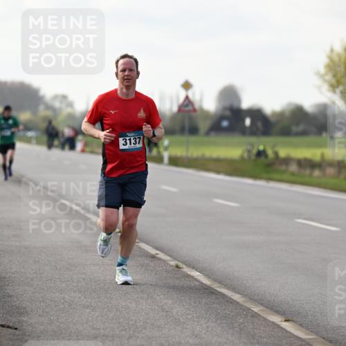 12.04.2026 - 45. Internationalen Wilhelmsburger Insellauf Dr. Thomas Lammeyer http://msf.ph/oto/9439352 12.04.2026 09:59:52 Laufen 3137 meine-sportfotos.de