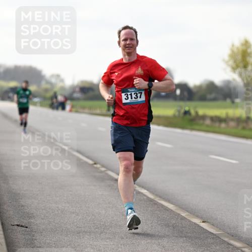12.04.2026 - 45. Internationalen Wilhelmsburger Insellauf Dr. Thomas Lammeyer http://msf.ph/oto/9439359 12.04.2026 09:59:53 Laufen 3137 meine-sportfotos.de