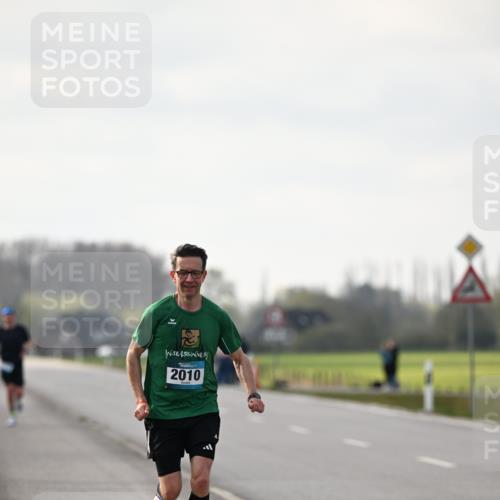 12.04.2026 - 45. Internationalen Wilhelmsburger Insellauf Dr. Thomas Lammeyer http://msf.ph/oto/9439401 12.04.2026 10:00:30 Laufen 2010 meine-sportfotos.de