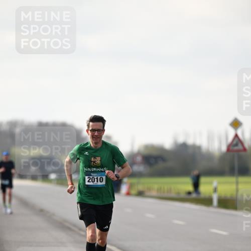 12.04.2026 - 45. Internationalen Wilhelmsburger Insellauf Dr. Thomas Lammeyer http://msf.ph/oto/9439402 12.04.2026 10:00:30 Laufen 2010 meine-sportfotos.de