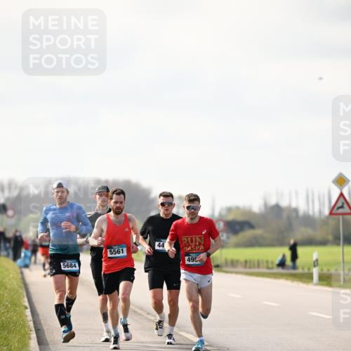12.04.2026 - 45. Internationalen Wilhelmsburger Insellauf Dr. Thomas Lammeyer http://msf.ph/oto/9439490 12.04.2026 10:01:27 Laufen 5684, 44, 5561, 495 meine-sportfotos.de