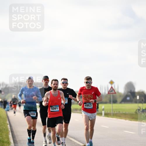 12.04.2026 - 45. Internationalen Wilhelmsburger Insellauf Dr. Thomas Lammeyer http://msf.ph/oto/9439504 12.04.2026 10:01:29 Laufen 5684, 5561, 2, 4953 meine-sportfotos.de