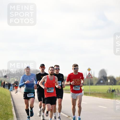 12.04.2026 - 45. Internationalen Wilhelmsburger Insellauf Dr. Thomas Lammeyer http://msf.ph/oto/9439505 12.04.2026 10:01:29 Laufen 5684, 5561, 192, 4953 meine-sportfotos.de