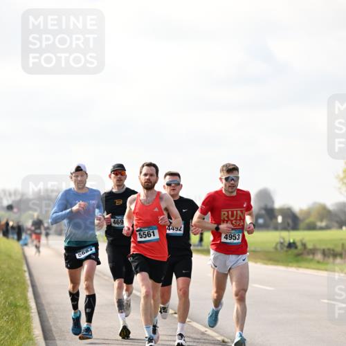 12.04.2026 - 45. Internationalen Wilhelmsburger Insellauf Dr. Thomas Lammeyer http://msf.ph/oto/9439510 12.04.2026 10:01:30 Laufen 5684, 469, 4492, 5561, 4953 meine-sportfotos.de