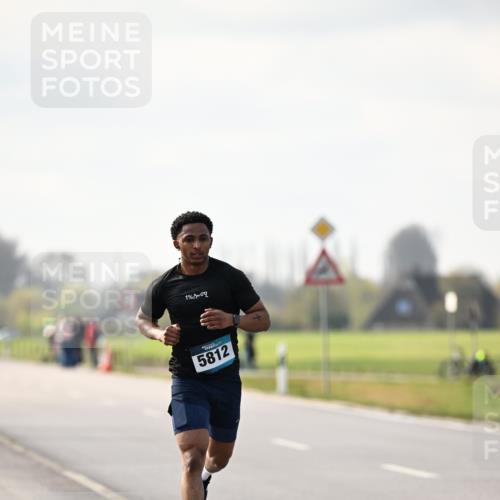 12.04.2026 - 45. Internationalen Wilhelmsburger Insellauf Dr. Thomas Lammeyer http://msf.ph/oto/9439591 12.04.2026 10:01:55 Laufen 1977009, 5812 meine-sportfotos.de
