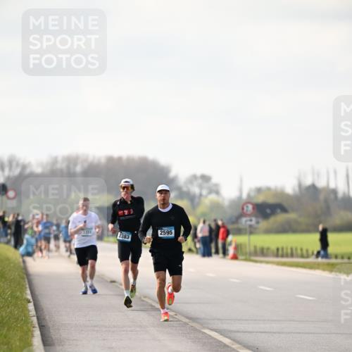 12.04.2026 - 45. Internationalen Wilhelmsburger Insellauf Dr. Thomas Lammeyer http://msf.ph/oto/9439603 12.04.2026 10:01:59 Laufen 771, 3351, 2383, 2595 meine-sportfotos.de