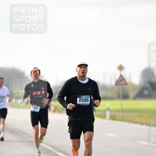 12.04.2026 - 45. Internationalen Wilhelmsburger Insellauf Dr. Thomas Lammeyer http://msf.ph/oto/9439636 12.04.2026 10:02:03 Laufen 7383, 2595 meine-sportfotos.de