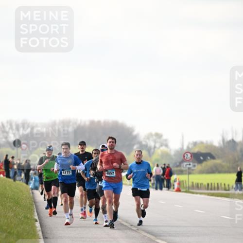 12.04.2026 - 45. Internationalen Wilhelmsburger Insellauf Dr. Thomas Lammeyer http://msf.ph/oto/9439666 12.04.2026 10:02:19 Laufen 4175, 4052 meine-sportfotos.de