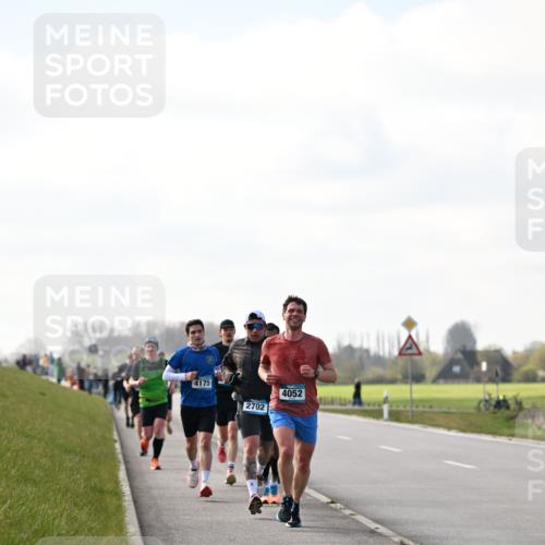 12.04.2026 - 45. Internationalen Wilhelmsburger Insellauf Dr. Thomas Lammeyer http://msf.ph/oto/9439693 12.04.2026 10:02:25 Laufen 4175, 2702, 4052 meine-sportfotos.de