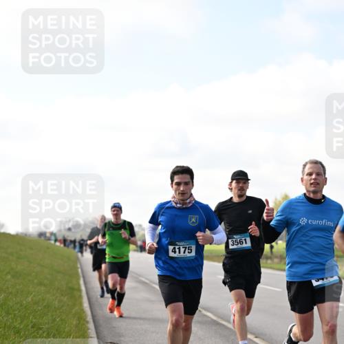12.04.2026 - 45. Internationalen Wilhelmsburger Insellauf Dr. Thomas Lammeyer http://msf.ph/oto/9439717 12.04.2026 10:02:29 Laufen 4175, 35, 3561 meine-sportfotos.de